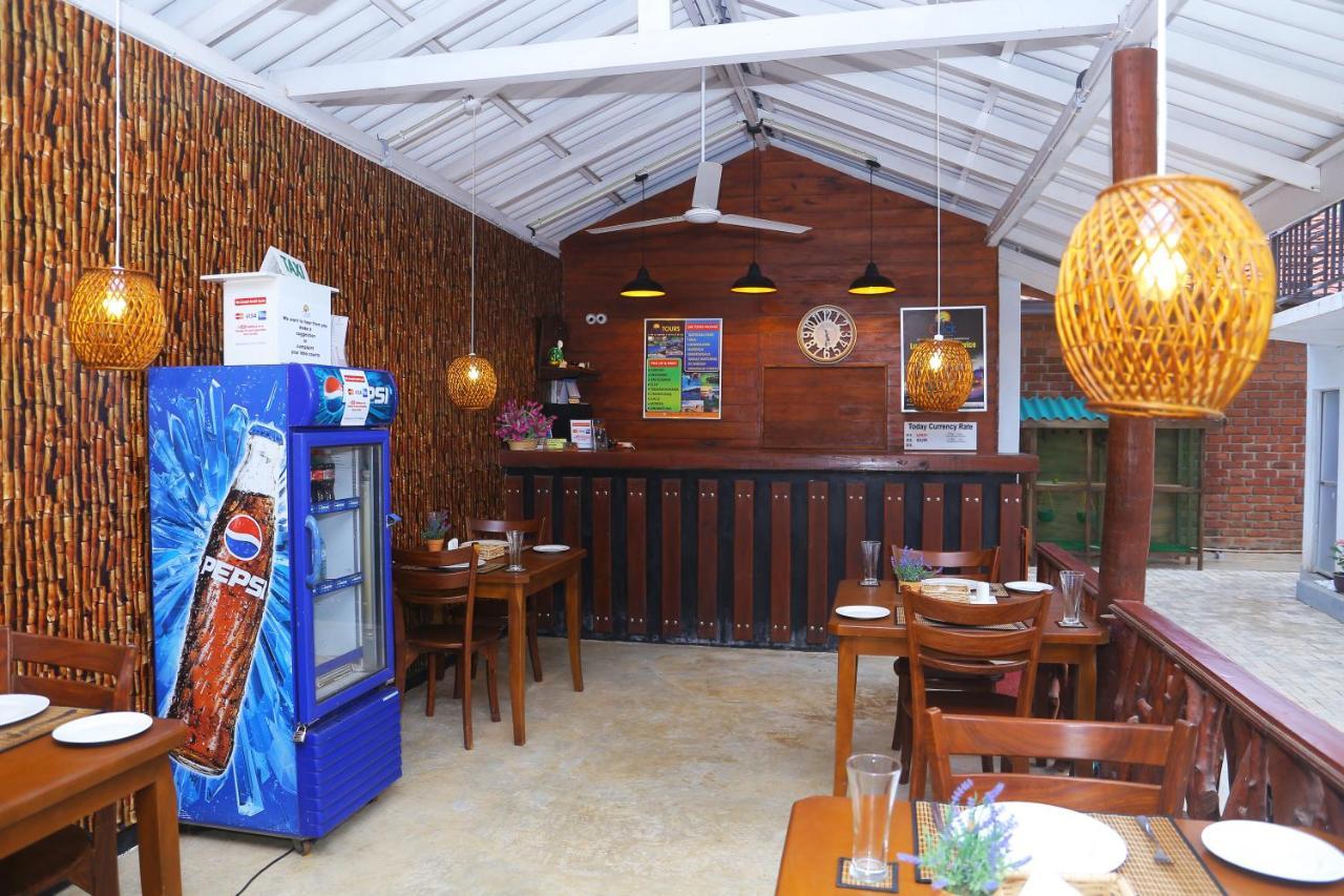 Click Hiriketiya Hotel Dikwella Luaran gambar
