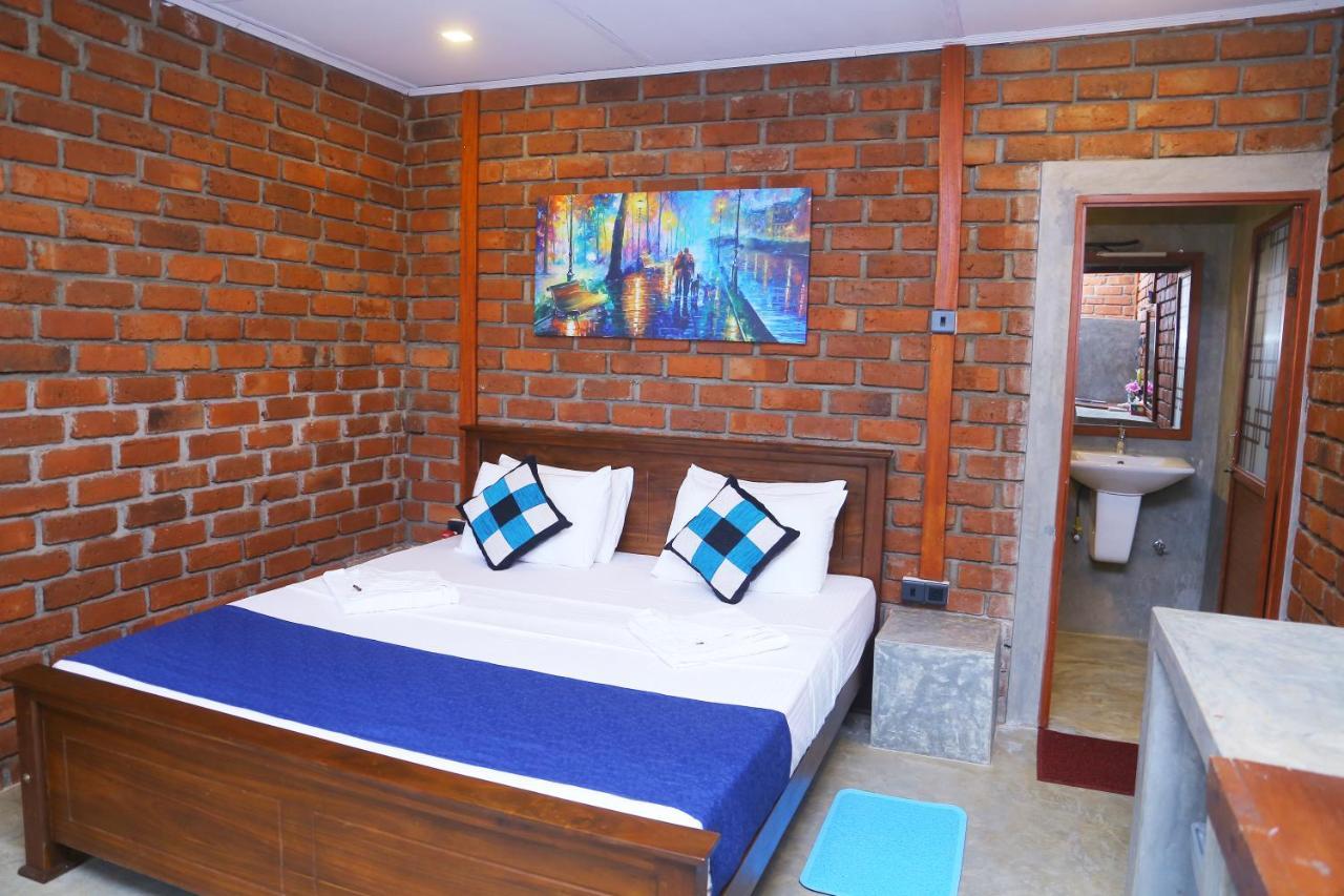 Click Hiriketiya Hotel Dikwella Luaran gambar