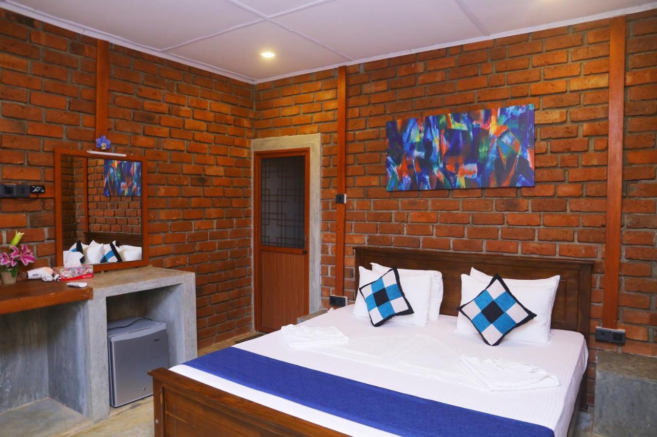 Click Hiriketiya Hotel Dikwella Luaran gambar