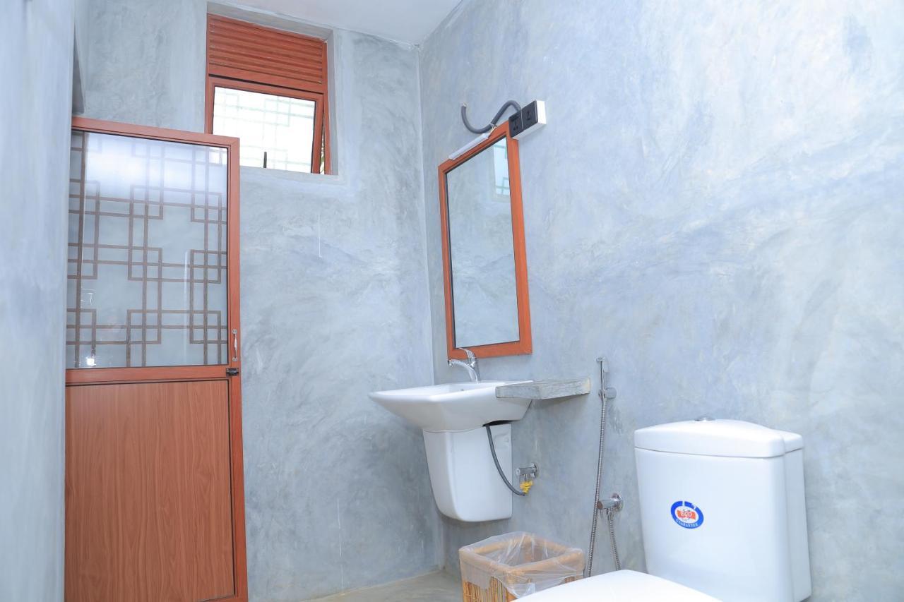 Click Hiriketiya Hotel Dikwella Luaran gambar