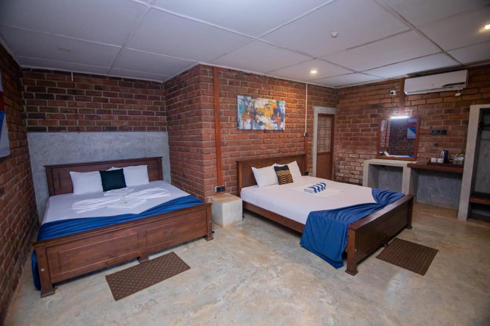 Click Hiriketiya Hotel Dikwella Luaran gambar